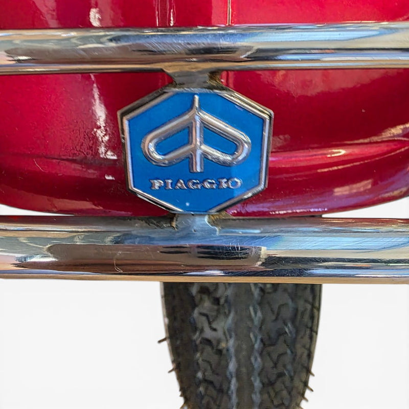 1969 Piaggio Vespa 150 – Custom Hand-Painted Las Vegas Showpiece