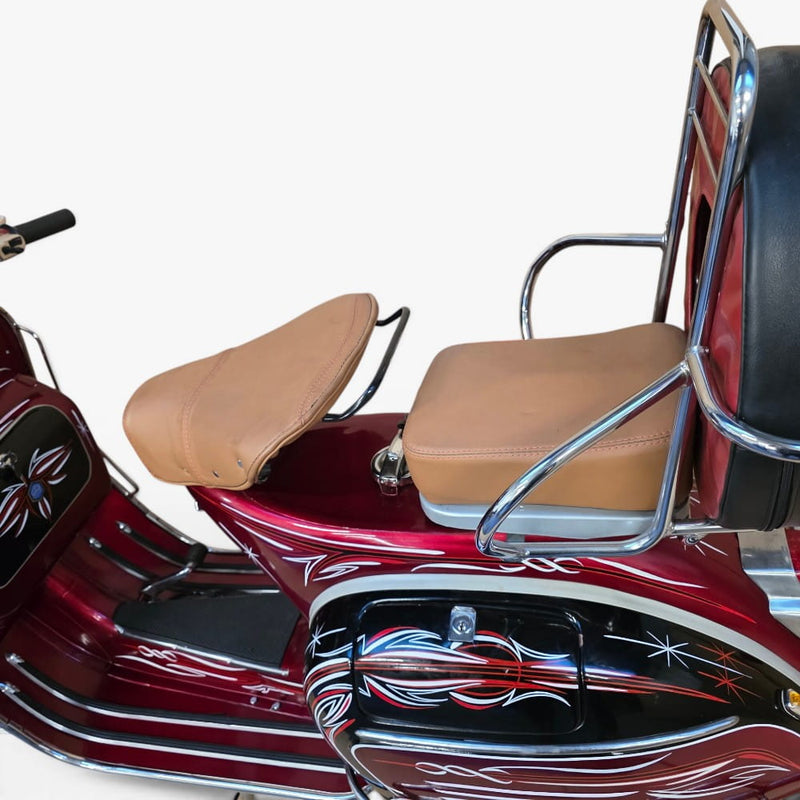 1969 Piaggio Vespa 150 – Custom Hand-Painted Las Vegas Showpiece