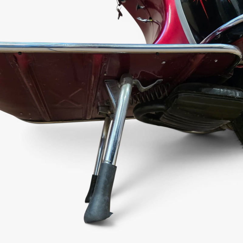 1969 Piaggio Vespa 150 – Custom Hand-Painted Las Vegas Showpiece