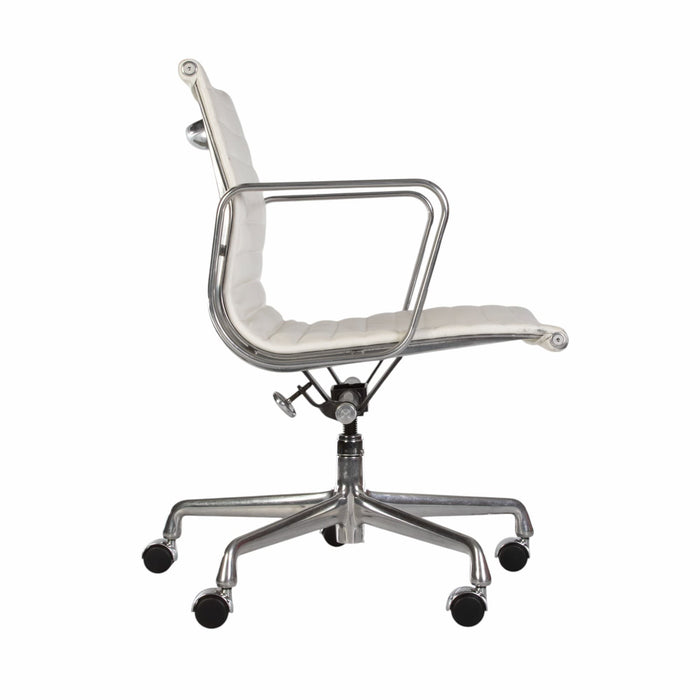 Right side view of white Eames EA335 office chair