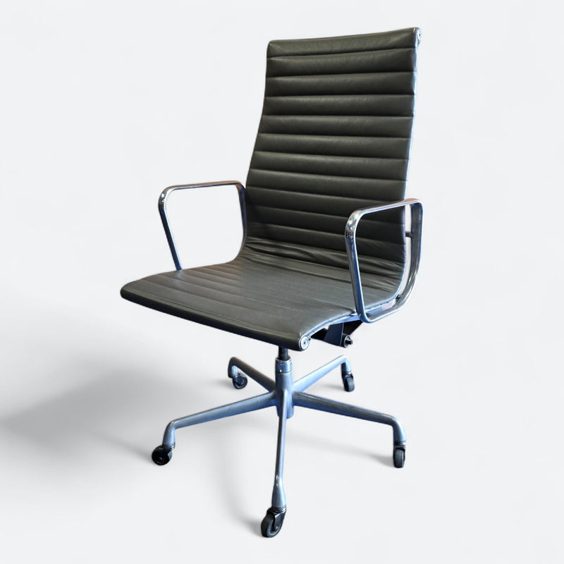 Front angled view of Grey Eames EA337 High Back Ribbed Office Chair