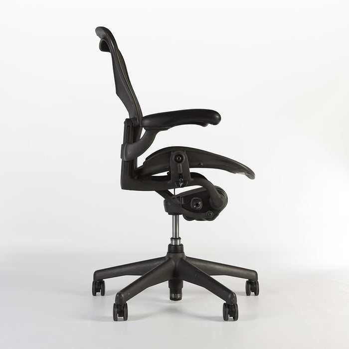 Right side view of Aeron B office chair
